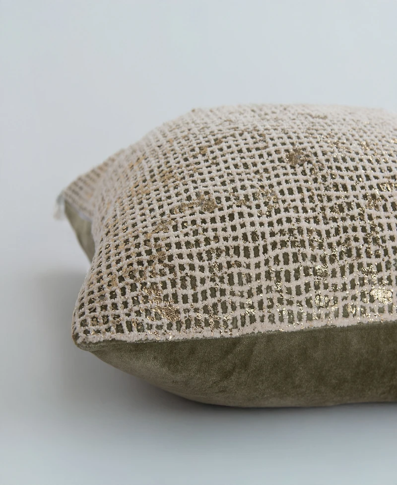 Rizzy Home June Velvet Decorative Pillow, 22" x 22"