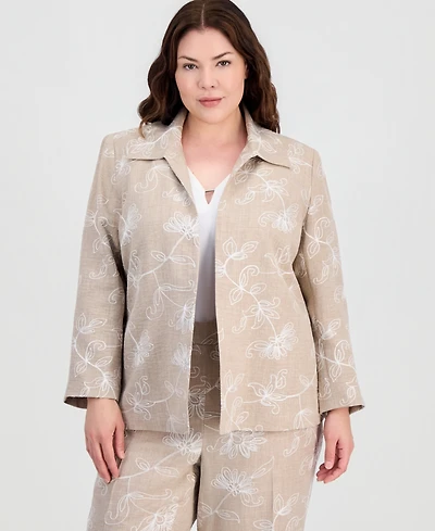 Kasper Plus Boxy Collared Jacket