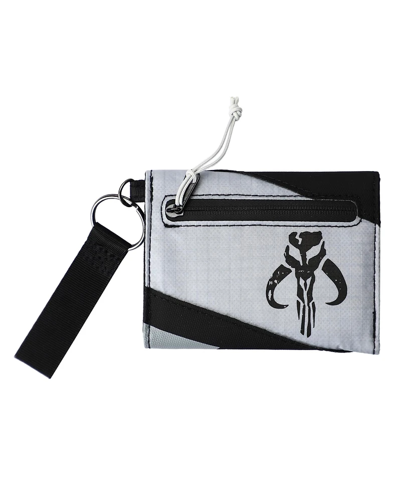 Star Wars: The Mandalorian Men's Din Djarin The Mandalorian Tri-fold Wallet with Keychain Clip