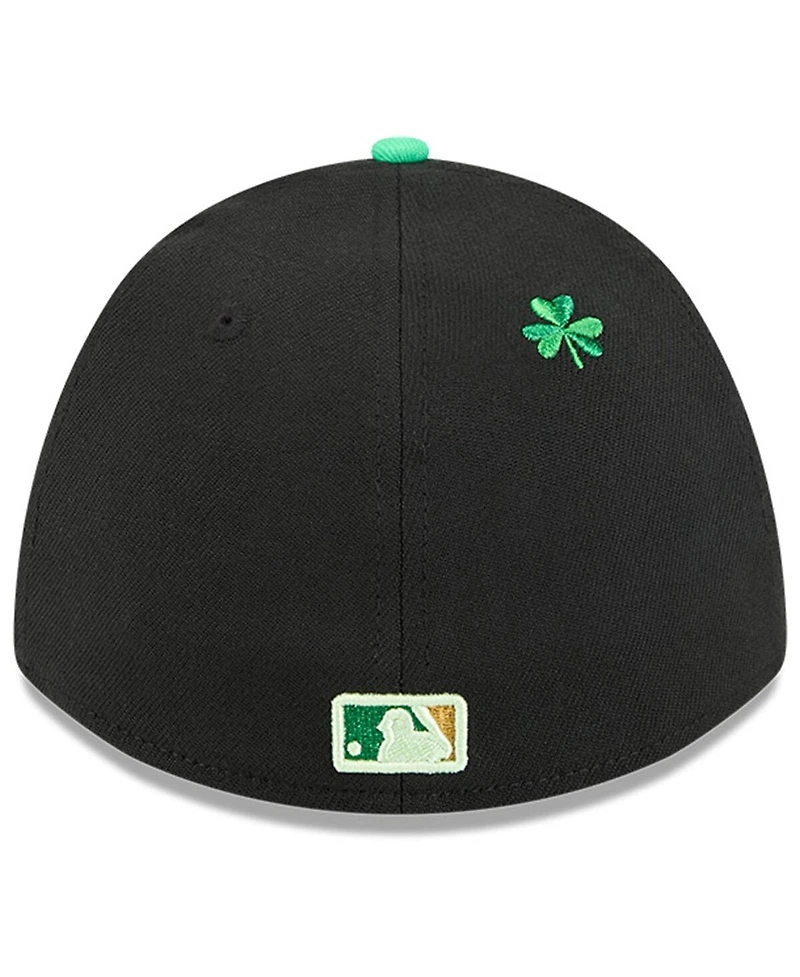 New Era Men's Black Atlanta Braves 2026 St. Patrick's Day 39THIRTY Flex Hat