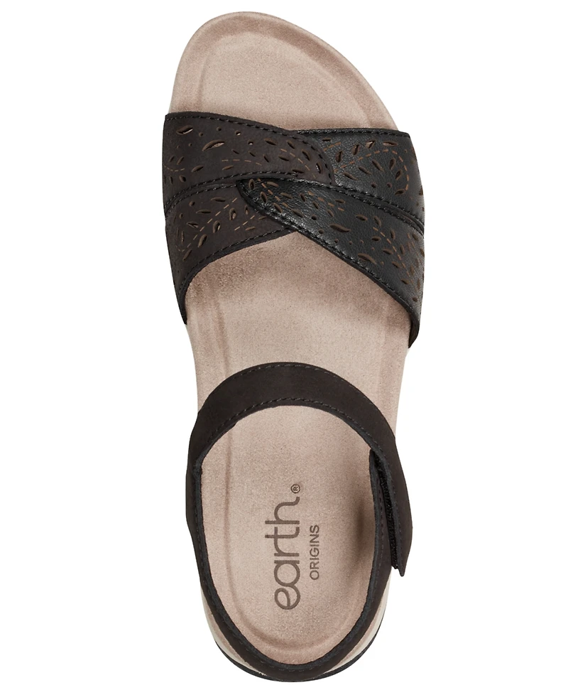 Earth Women's Sylo Perforated Flat Sandals