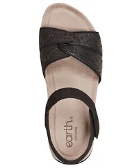 Earth Women's Sylo Perforated Flat Sandals