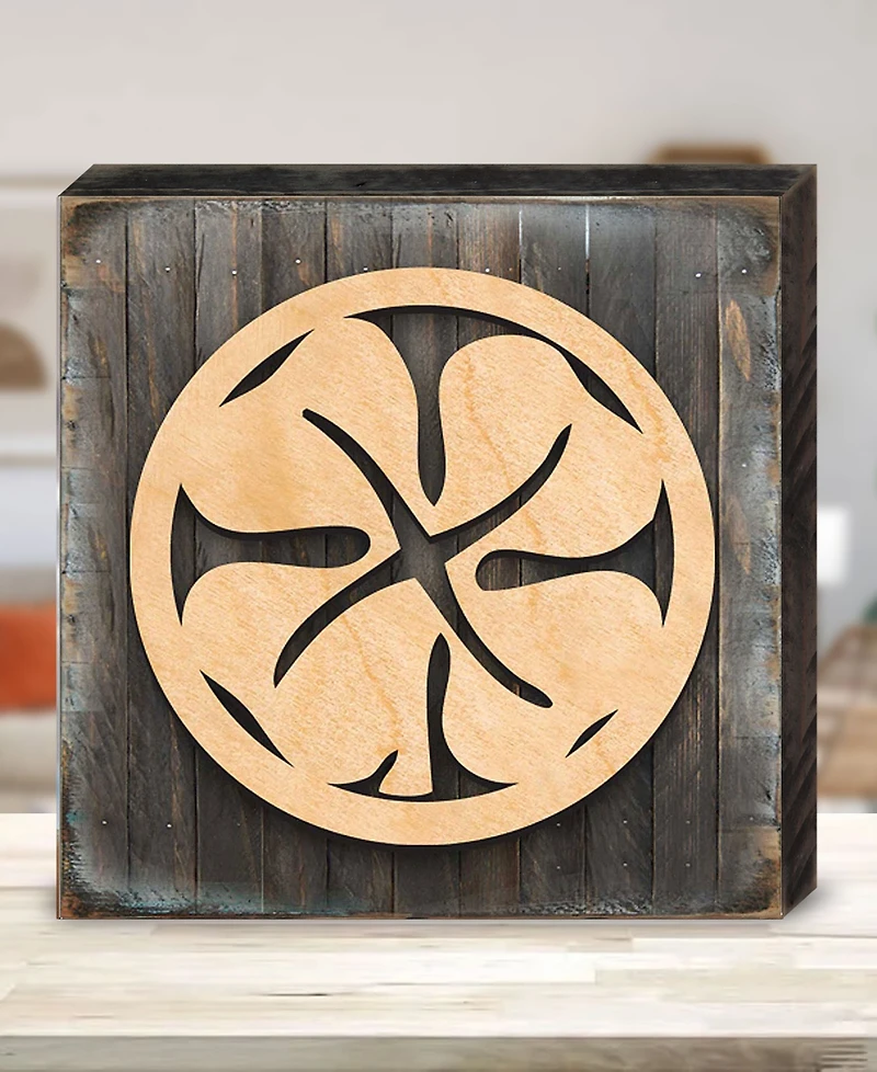 Designocracy Four Leaf Clover Shamrock Cell