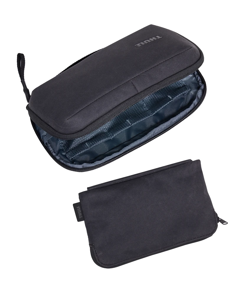 Thule Aion 4.9" Travel Organizer