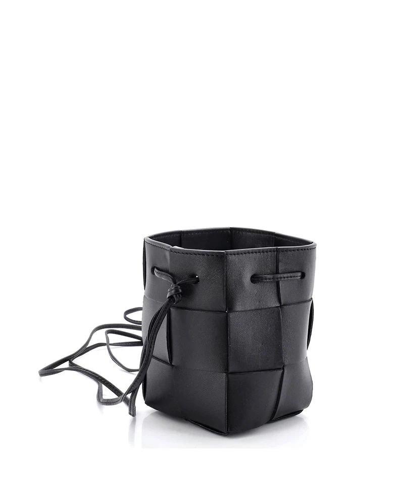 Pre-Owned Bottega Veneta Mini Cassette Bucket Bag Maxi Intrecciato Leather