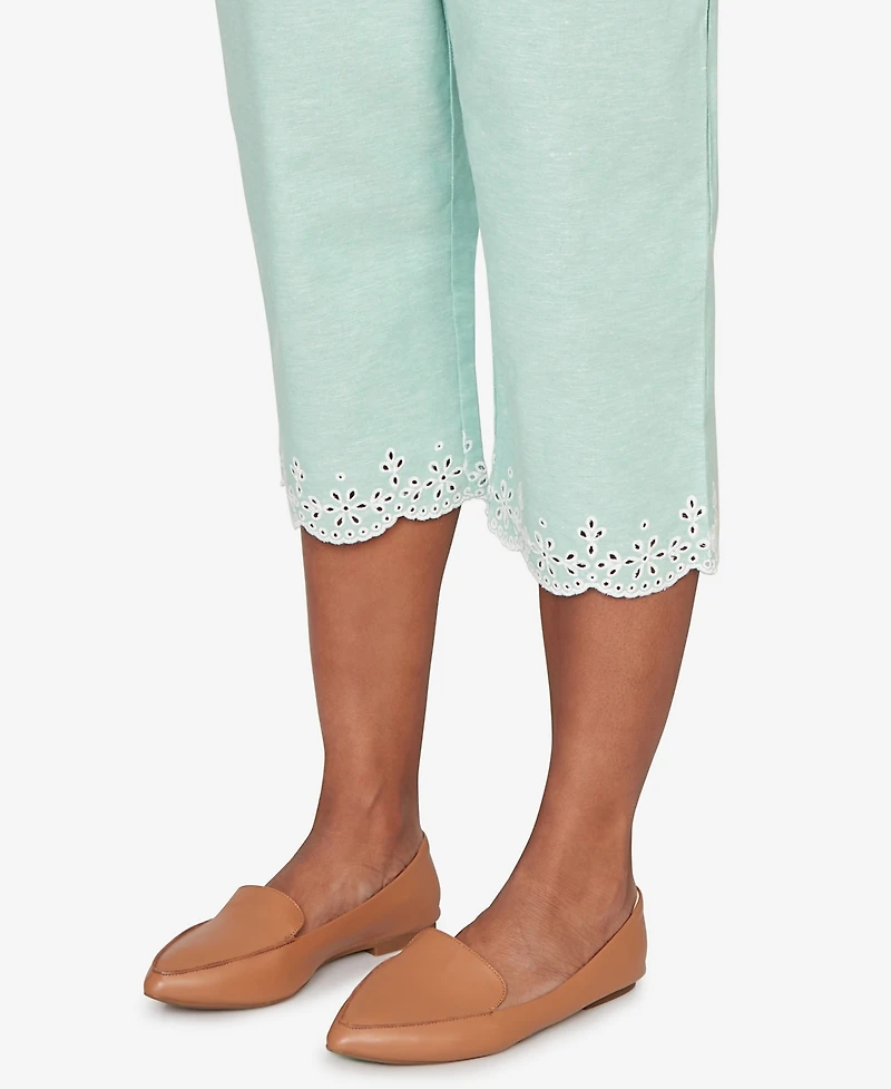 Alfred Dunner Women's Caribbean Blues Eyelet Embroidered Cuff Capri Pants