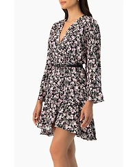 Ivonne Women's Dolan Sleeve Short Floral V-Neck Dress