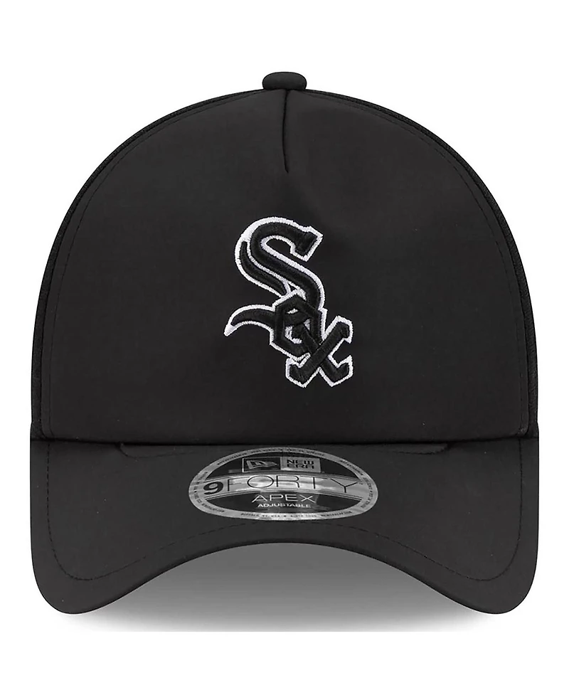 New Era Men's Chicago White Sox 2026 Batting Practice Apex 9FORTY Adjustable Trucker Hat