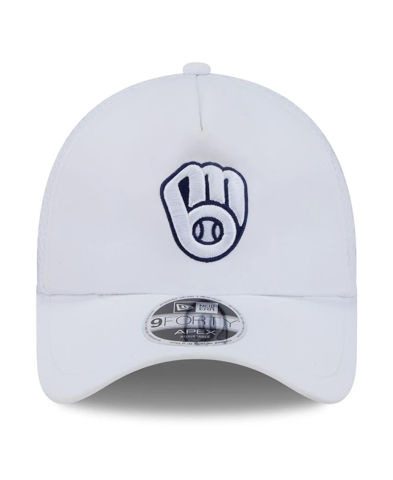 New Era Men's White Milwaukee Brewers 2026 Batting Practice Apex 9FORTY Adjustable Trucker Hat