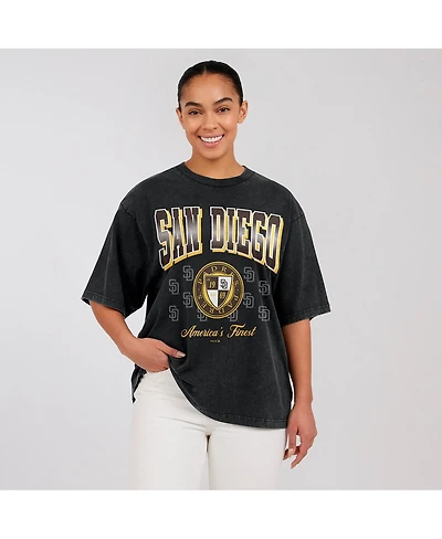 Wear by Erin Andrews Women's Black San Diego Padres Oversized Boyfriend T-Shirt