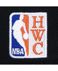 Mitchell & Ness Men's Blue New York Knicks Legendary Home Pro Pinch Snapback Hat