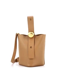 Pre-Owned Loewe Pebble Bucket Bag Leather