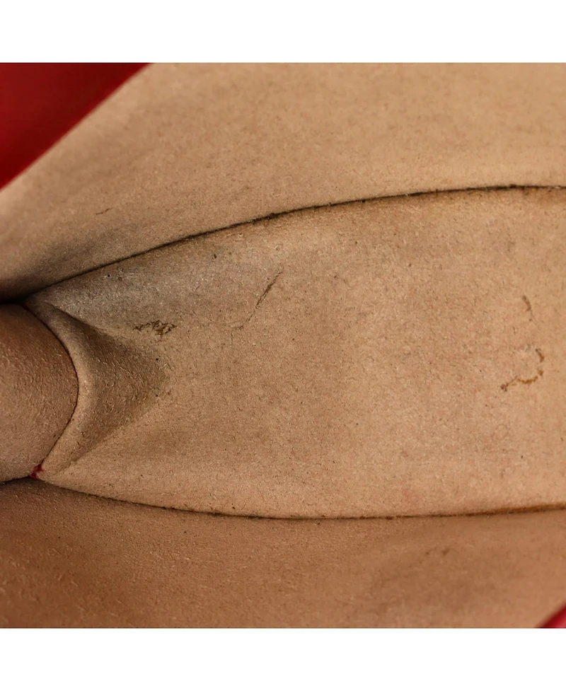 Pre-Owned Gucci Mini Gg Marmont Chain Flap Bag Matelasse Leather