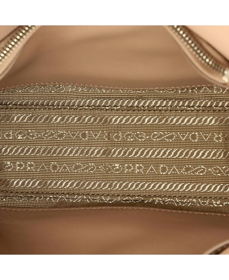 Pre-Owned Prada Medium Chain Flap Shoulder Bag Diagramme Quilted Leather