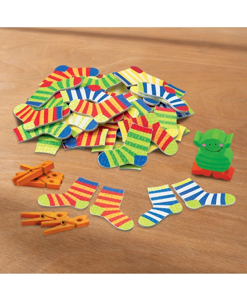 Haba Lucky Sock Matching and Memory Game for Kids 4 Year Olds and Up, Socken Zocken Family Games Kids and Adults