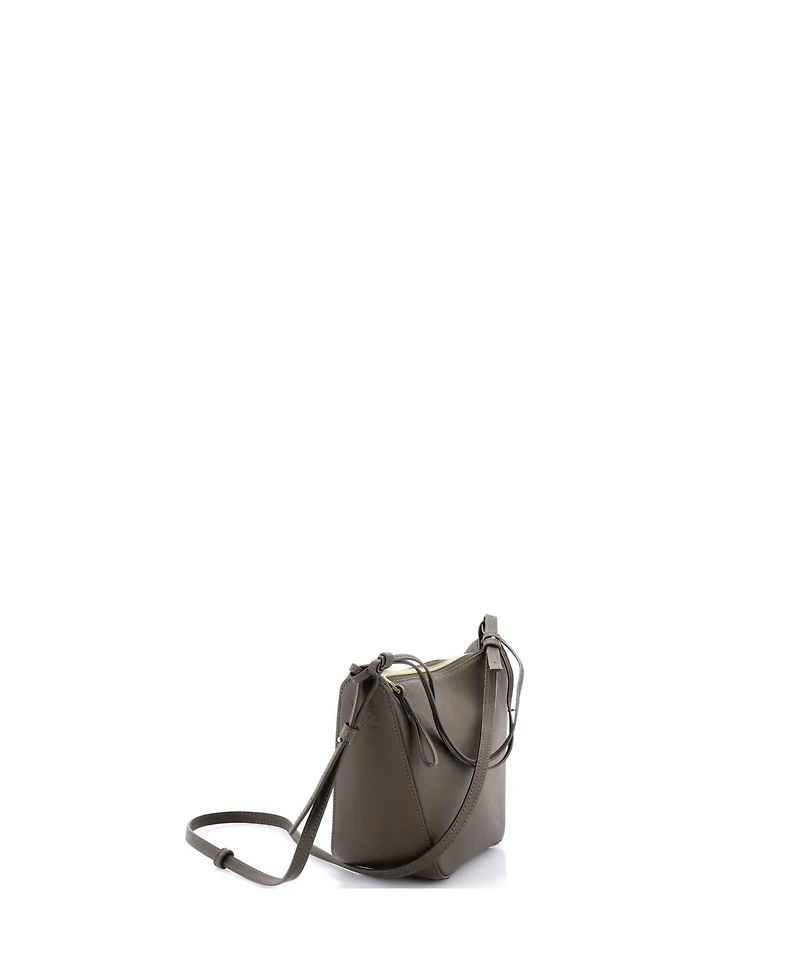 Pre-Owned Loewe Mini Hammock Hobo Leather