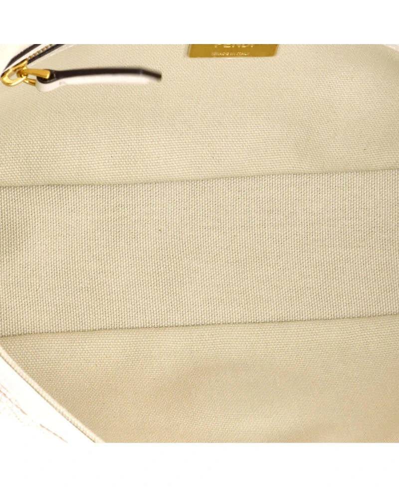 Pre-Owned Fendi Medium Baguette Nm Bag Zucca Embroidered Canvas