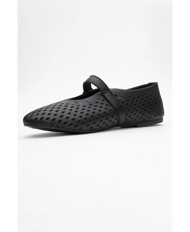 Forever & Always Shoes Women Arian Leather Ballet Flat