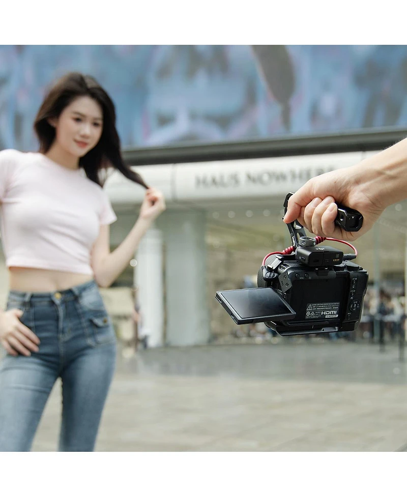 SmallRig Cage Kit with Top Handle for Canon Eos R50 V Camera