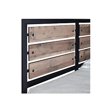 New Classic Furniture Elk River Wood Bed