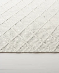 Lauren Ralph Lauren Millie LRL6310A Ivory and Ivory 2' X 3' Area Rug