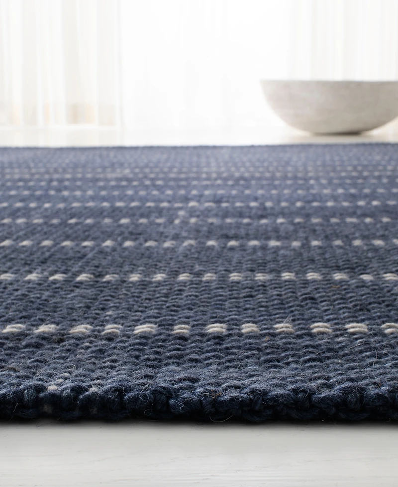 Lauren Ralph Lauren Tamworth Check LRL6450D Navy 4' X 6' Area Rug