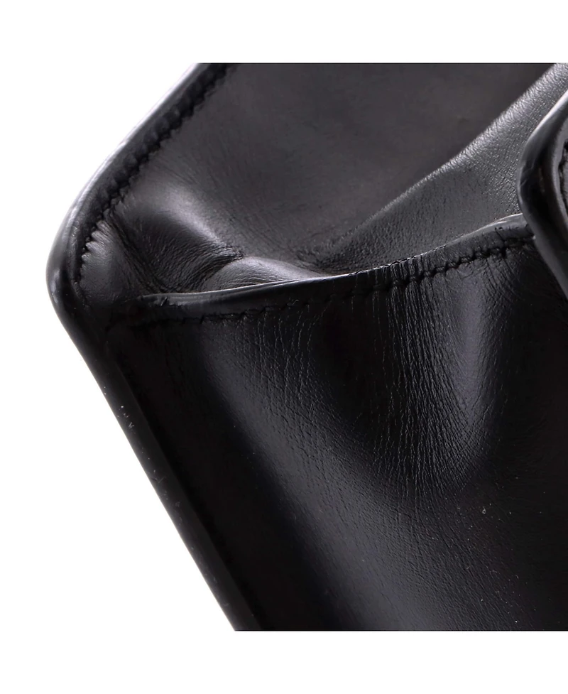 Pre-Owned Gucci Small Sylvie Shoulder Bag Leather