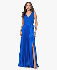 Xscape Womens Sleeveless V Neck Gown