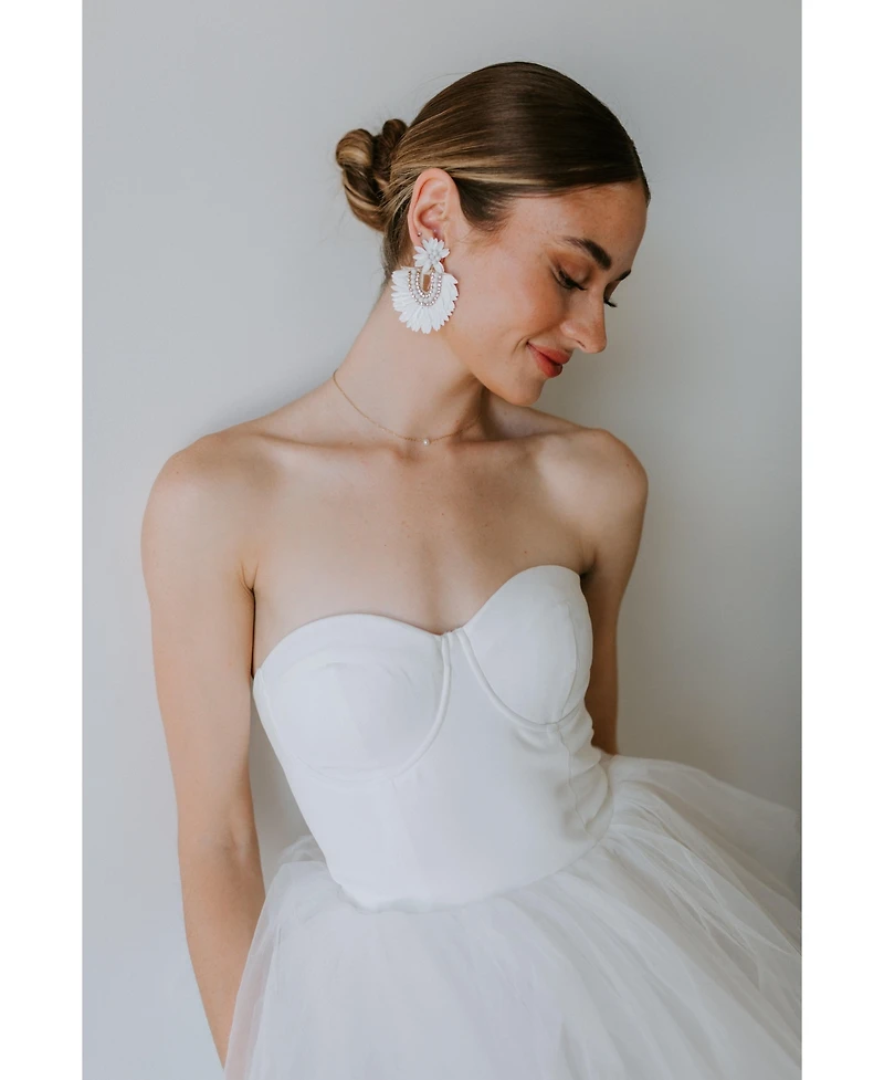 Untamed Petals Dubai Earring