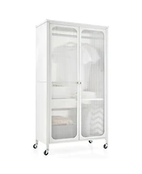 Gouun Closet with Dual Hanging Sections and Doors