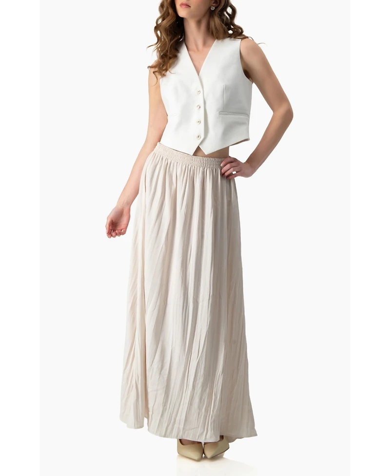 Ivonne Women's Short Vest with Simulated Pockets