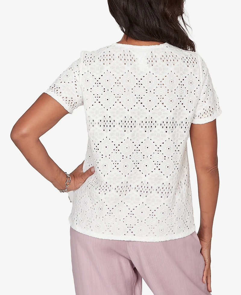 Alfred Dunner Petite Vintage Charm Solid Eyelet Split Beaded Neck T-Shirt
