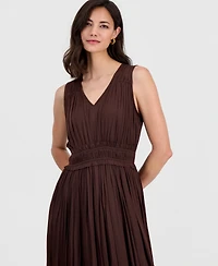 T Tahari Women's V-Neck Sleeveless Fit & Flare Dress