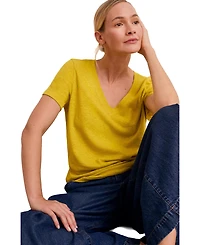 Celtic & Co. Women's Relaxed V-Neck Linen Blend T-Shirt