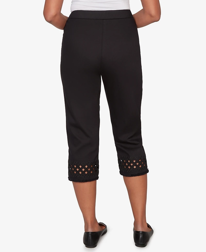 Alfred Dunner Petite Detail Driven Geometric Cut-Out Flat Front Capri Pants