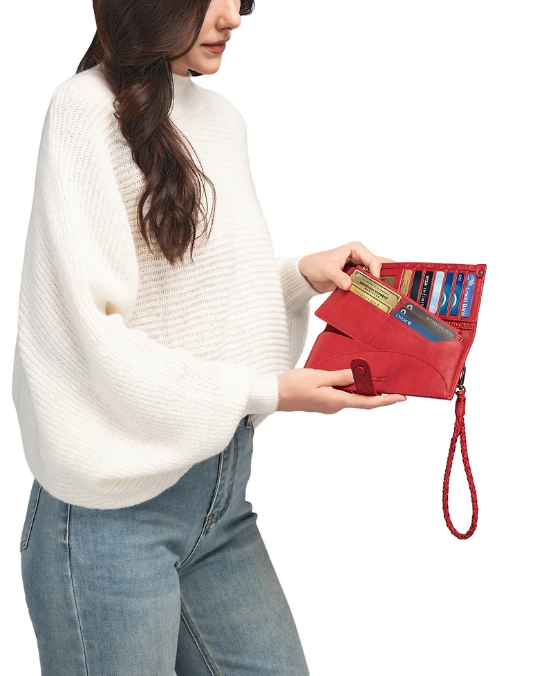 Old Trend Iris Bifold Wristlet