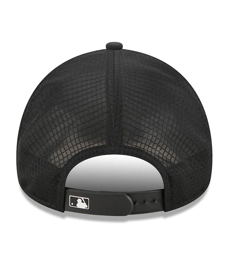 New Era Men's Black/Red Cincinnati Reds 2026 City Connect Apex 9FORTY Adjustable Hat