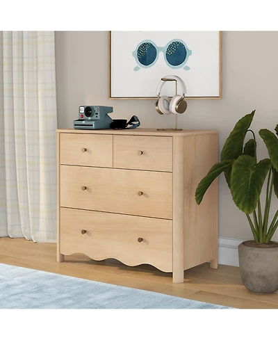 Max and Lily Sutton 4 Drawer Dresser