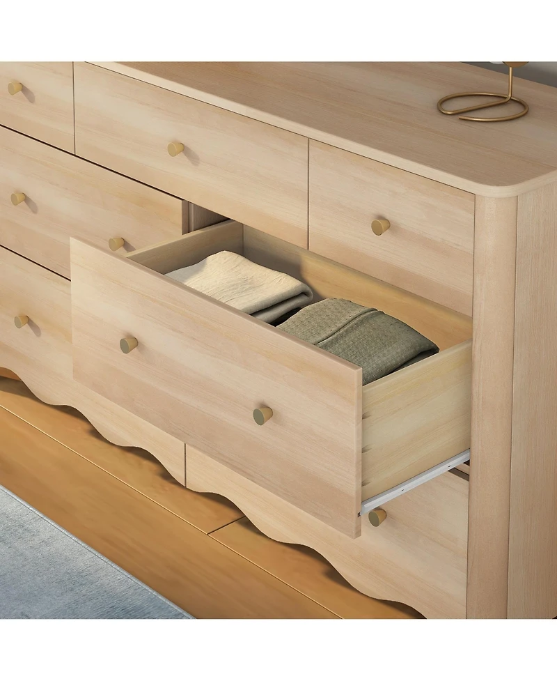 Max and Lily Sutton 7 Drawer Dresser