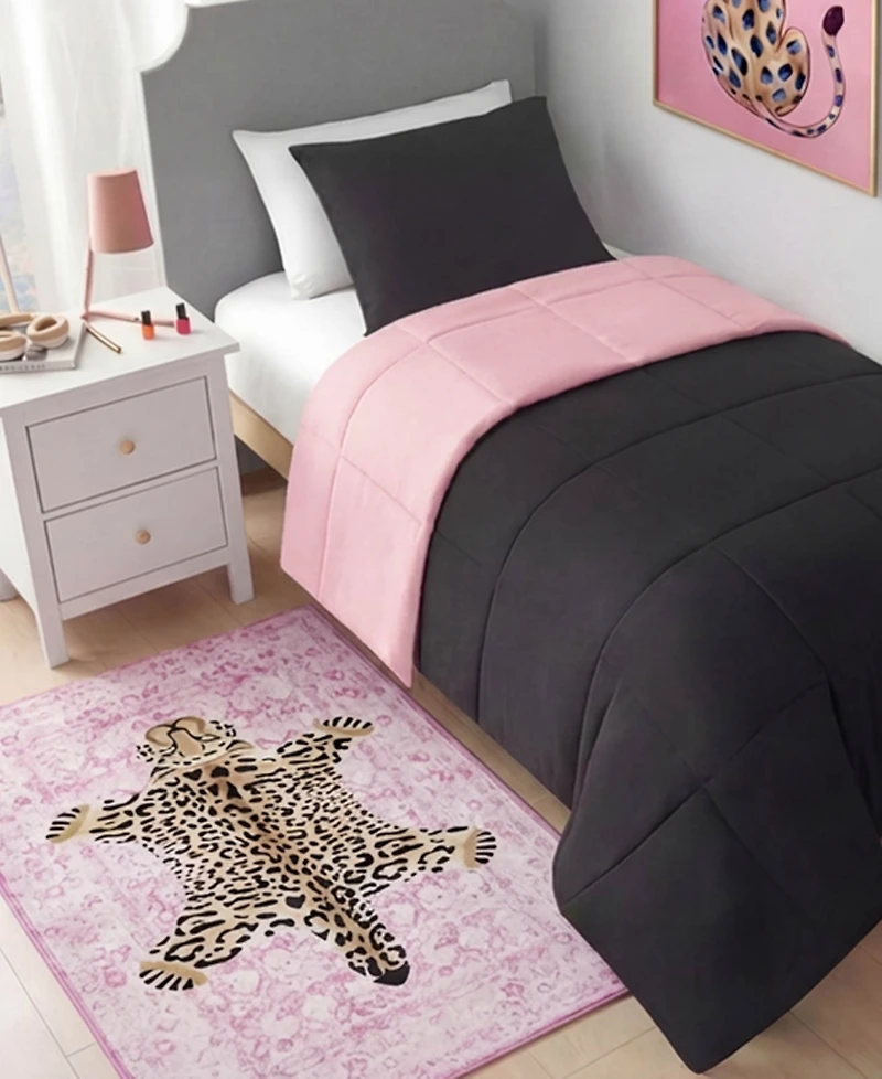 Juicy Couture Leopard Medallion Finely Soft Washable Accent Rug, 36" x 60"