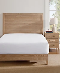 Tommy Hilfiger Essentials 300-Thread Count Solid Cotton Percale Fitted Sheet