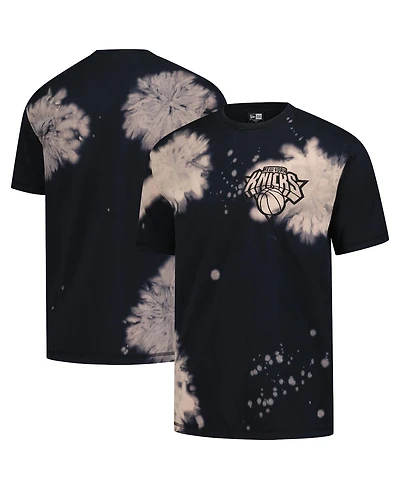 New Era Men's Black York Knicks Injection Bleached Out Raw Edge Oversized T-Shirt