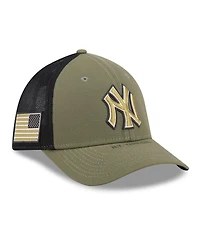 New Era Men's Olive New York Yankees 2026 Armed Forces Day 39THIRTY M-Crown Flex Hat