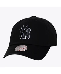 Mitchell & Ness Men's and Women's Black White New York Yankees 1904 Strapback Adjustable Hat