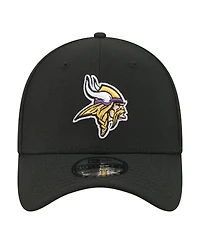 New Era Men's Black Minnesota Vikings Core Team 39THIRTY Flex Hat