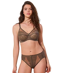 Wacoal Women's Retro Chic Full-Figure Underwire Bra 855186, Up To J Cup