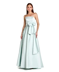 Mac Duggal Women's Strapless Satin Ballgown with Statement Bow Detail
