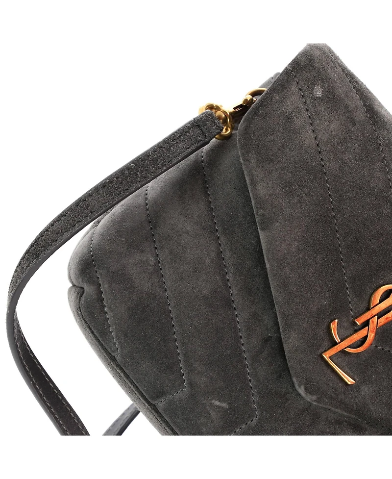 Pre-Owned Saint Laurent Toy Loulou Shoulder Bag Matelasse Chevron Suede