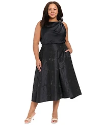 Muse Plus Pleated Midi Skirt