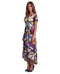 24seven Comfort Apparel Petite Essential Floral Print V-Neck Dress